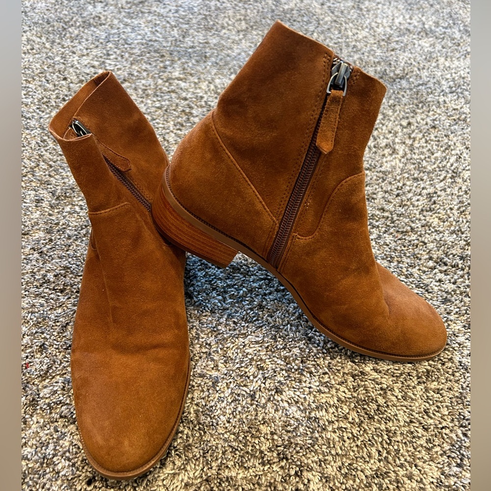 Caslon Womens Block Heel Ankle Bootie Side Zip Cushioned Insole Brown Sz 8